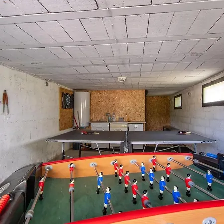 Holiday home Maison Pour 8 Personnes Au Coeur De La Sauzaie Et A 600 M De La *