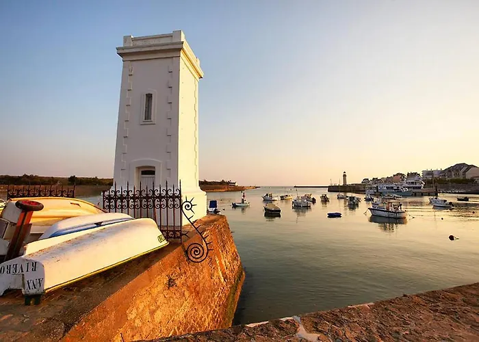 Maison Pour 8 Personnes Au Coeur De La Sauzaie Et A 600 M De La ブルティニョール・シュル・メール