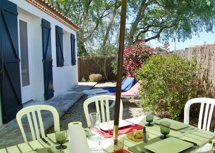 Maison Pour 8 Personnes Au Cœur De La Sauzaie Et à 600 M De La *